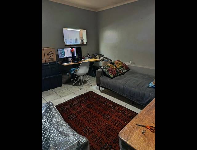 1 BEDROOM PROPERTY TO RENT IN PARK HILL